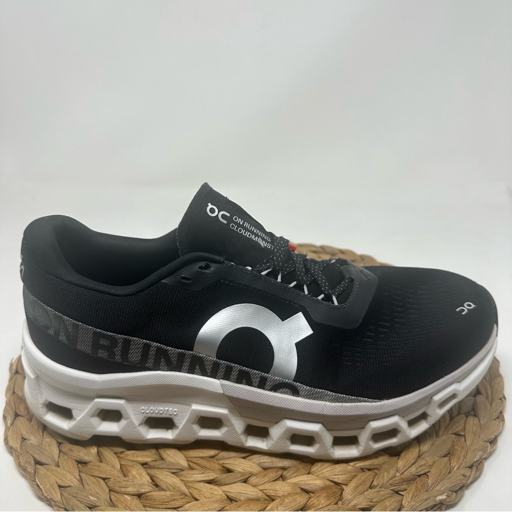 ON RUNNING Cloudmonster 2 Running Shoes Black Frost Size 10.5 Men's